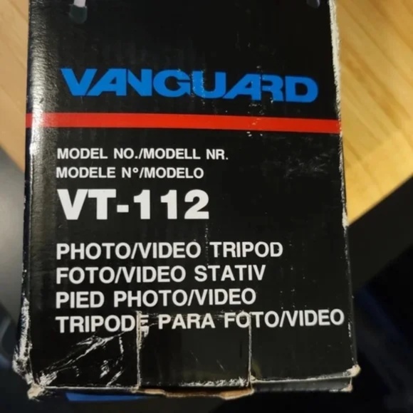 Vanguard VT 112 Photo Video Tripod - Picture 3 of 9